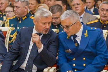 Евгений Солнцев вступил в должность губернатора Оренбургской области